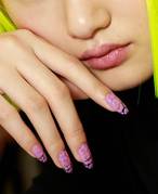 Read This Before You Get Acrylic Nails 